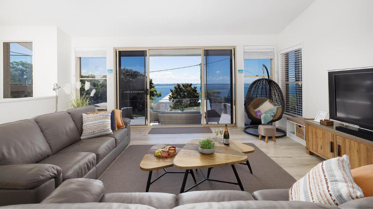 Dutchie'S Sand & Sea Beach House - Easy Walk To The Beach ネルソン・ベイ エクステリア 写真