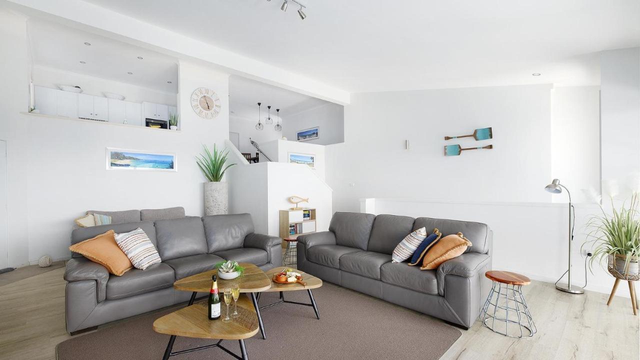 Dutchie'S Sand & Sea Beach House - Easy Walk To The Beach ネルソン・ベイ エクステリア 写真