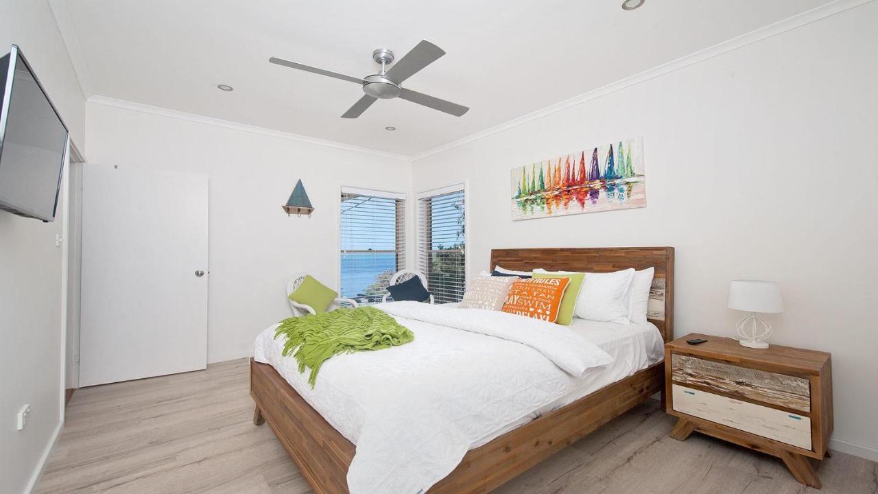 Dutchie'S Sand & Sea Beach House - Easy Walk To The Beach ネルソン・ベイ エクステリア 写真